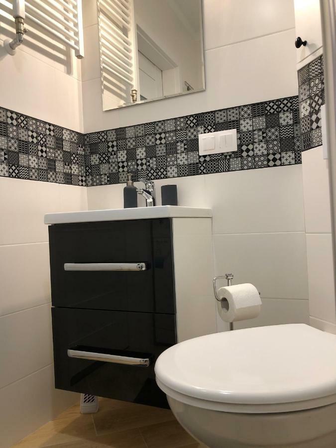 Cr Cichy Apartament W Centrum เบียวิสตอก ภายนอก รูปภาพ